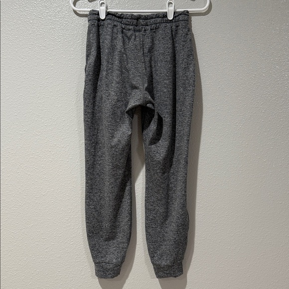 Vuori Heathered Gray Performance Joggers - Picture 4 of 5
